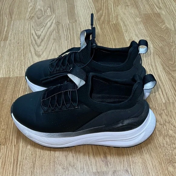 Clove Women’s Forte Night Shift Shoes - Picture 4 of 5